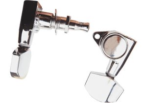 Clavijas de afinación cromadas. Disposición 3+3 radio 15:1