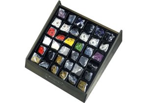 Expositor de madera - 36 compartimentos, lleno